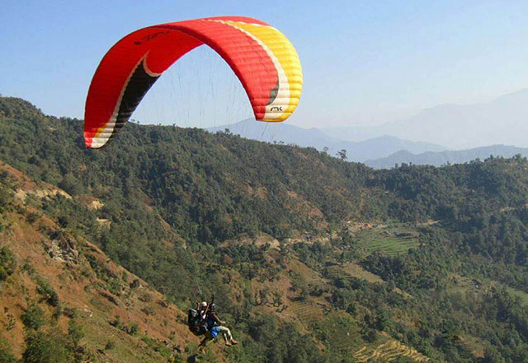 उदयपुरको बेलकामा व्यावसायिक प्याराग्लाइडिङ शुरु हुँदै