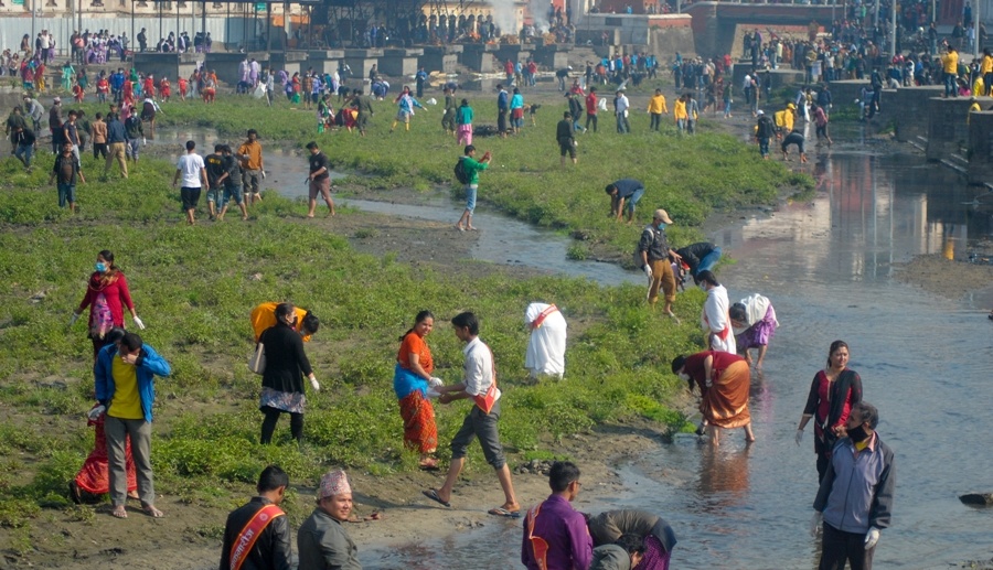 नवौँ वर्षमा वाग्मती सफाइ महाअभियान, कोरोना पीडितलाई राहत