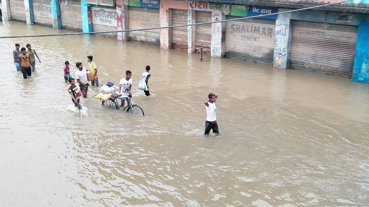 जलेश्वरका विभिन्न सरकारी भवन डुबानमा