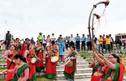 रुकुमपूर्वका महिला पञ्चे बाजामा अग्रसर