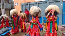 युवाको सक्रियतामा परम्परागत लाखे नाच सुरु