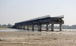 हुलाकी राजमार्ग :  रतुवा पुल निर्माण तीव्र