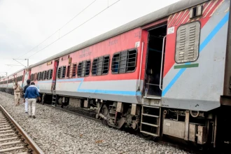 भारतमा रेल दुर्घटनामा सात नेपालीको मृत्यु, सरकारद्वारा दुःख व्यक्त