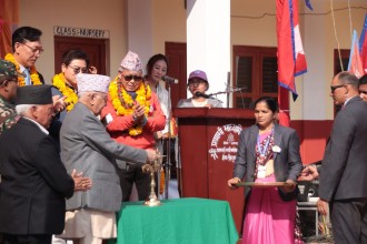  प्रधानमन्त्री ओलीद्वारा आफूले आधारभूत शिक्षा लिएको विद्यालयको भवन उद्घाटन